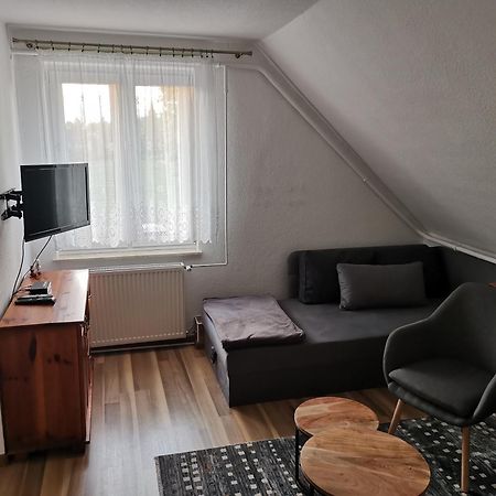 Domki I Pokoje Goscinne Nowecin Lebska 162 Exterior foto
